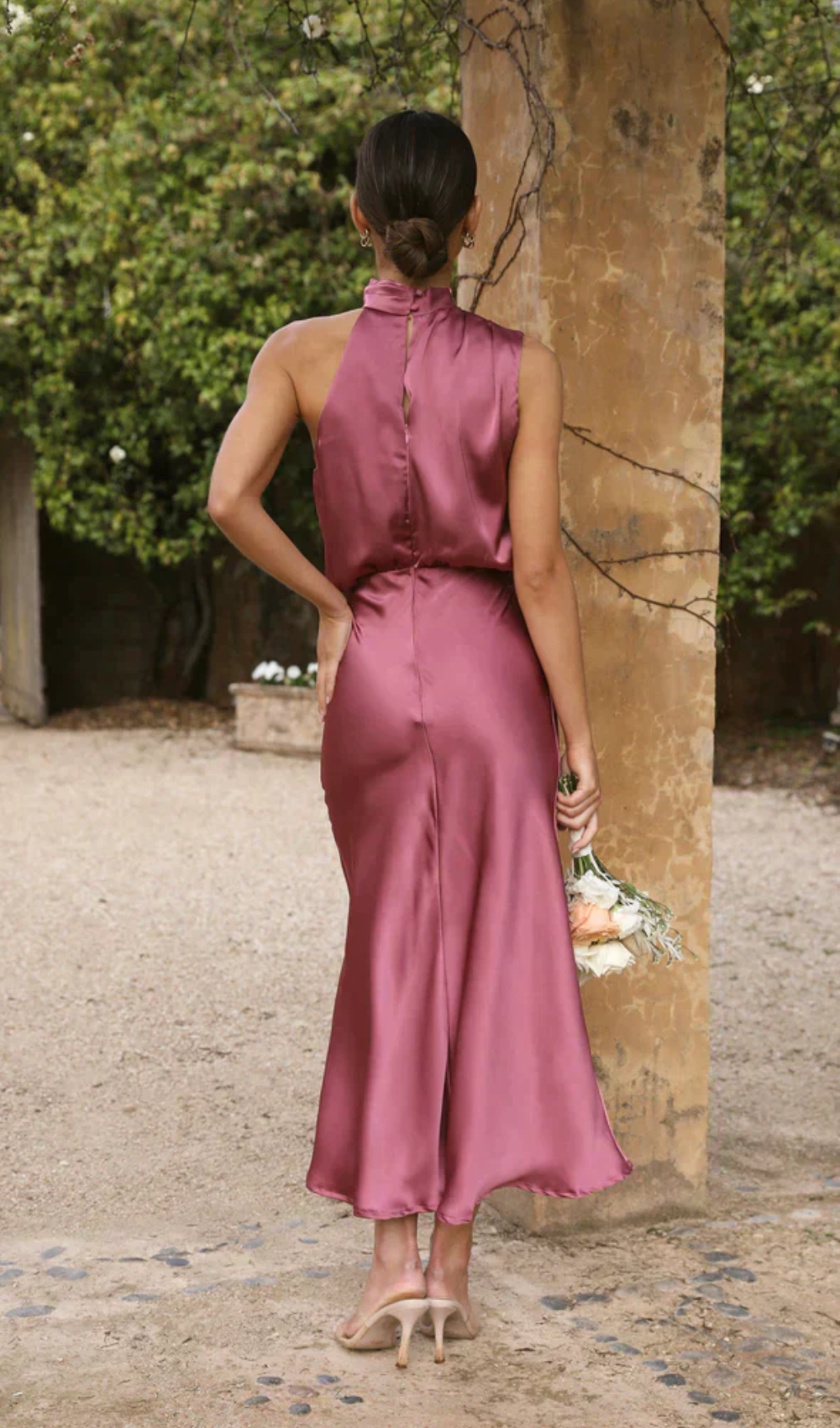 Aranza | Women’s Graduation Dress With V-Neck And Puff Sleeves | Elegant Midi