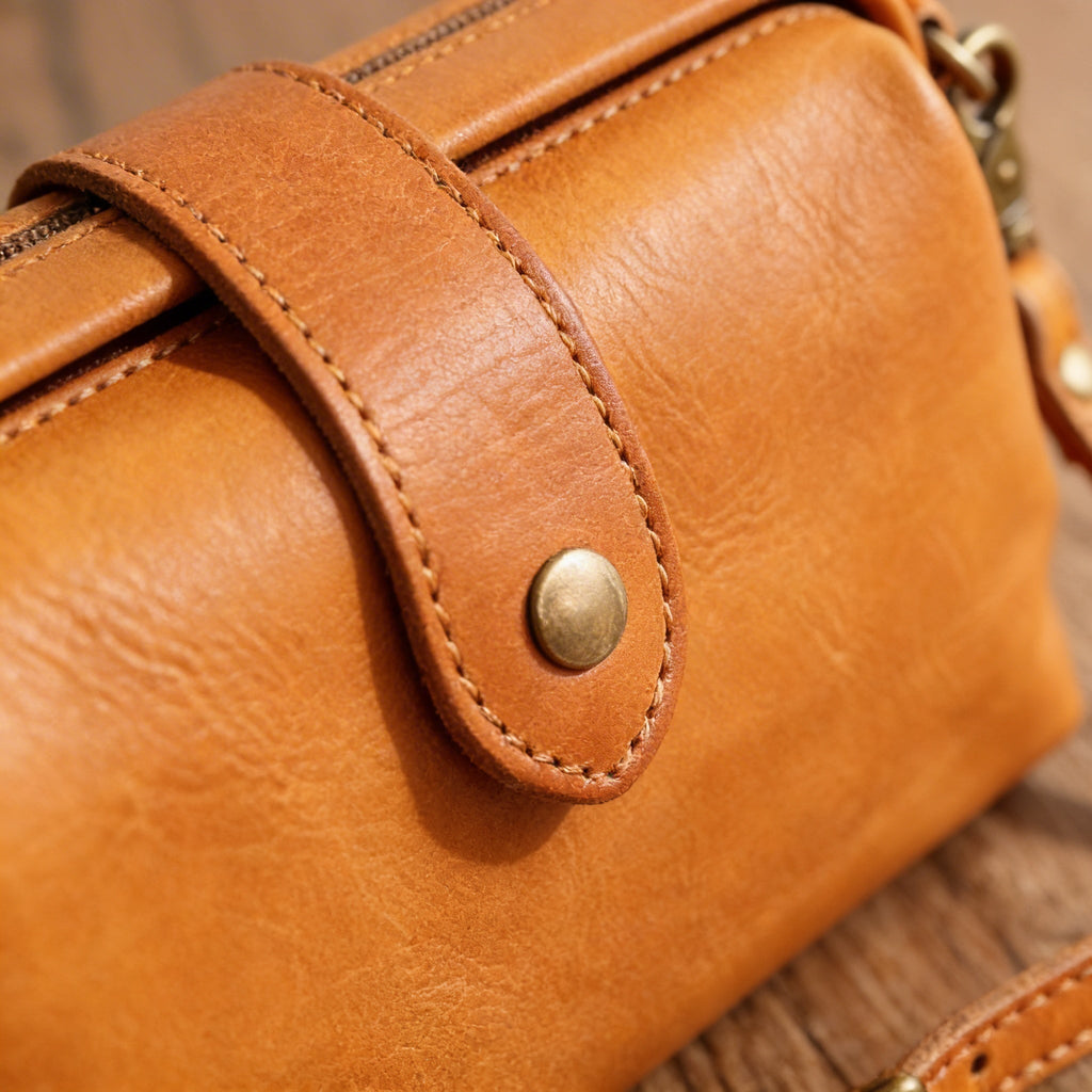 Aria | Women’s Crossbody Bag With Secure Snap Closure And Compact Silhouette | Essential