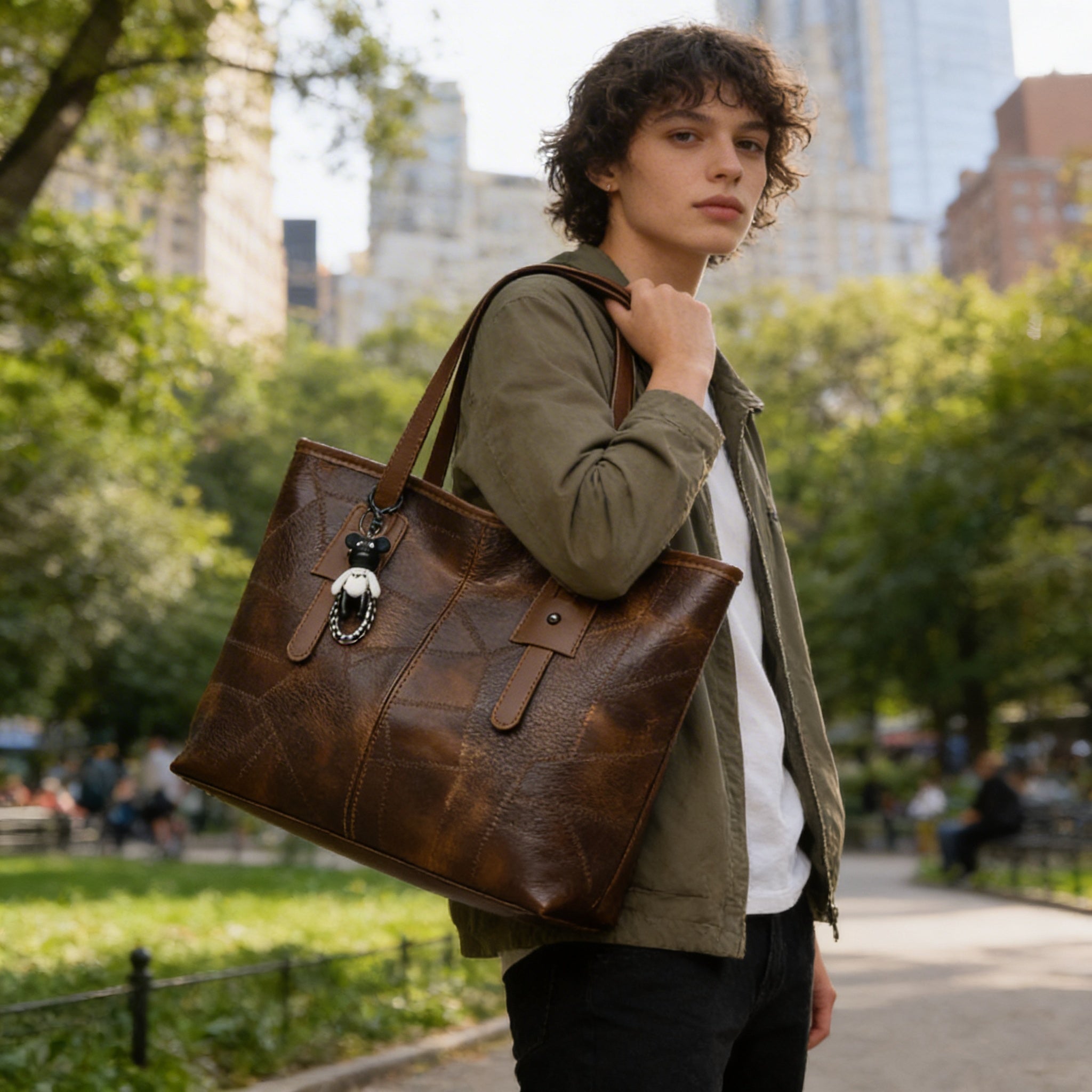 Camille | Women’s Tote Bag With Clean Design And Contrast Edge Stitching | Sophisticated