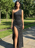 Doris | Women Elegant Cocktail Dress With Pearl Trim And Open Back Neckline | Sophisticated Style