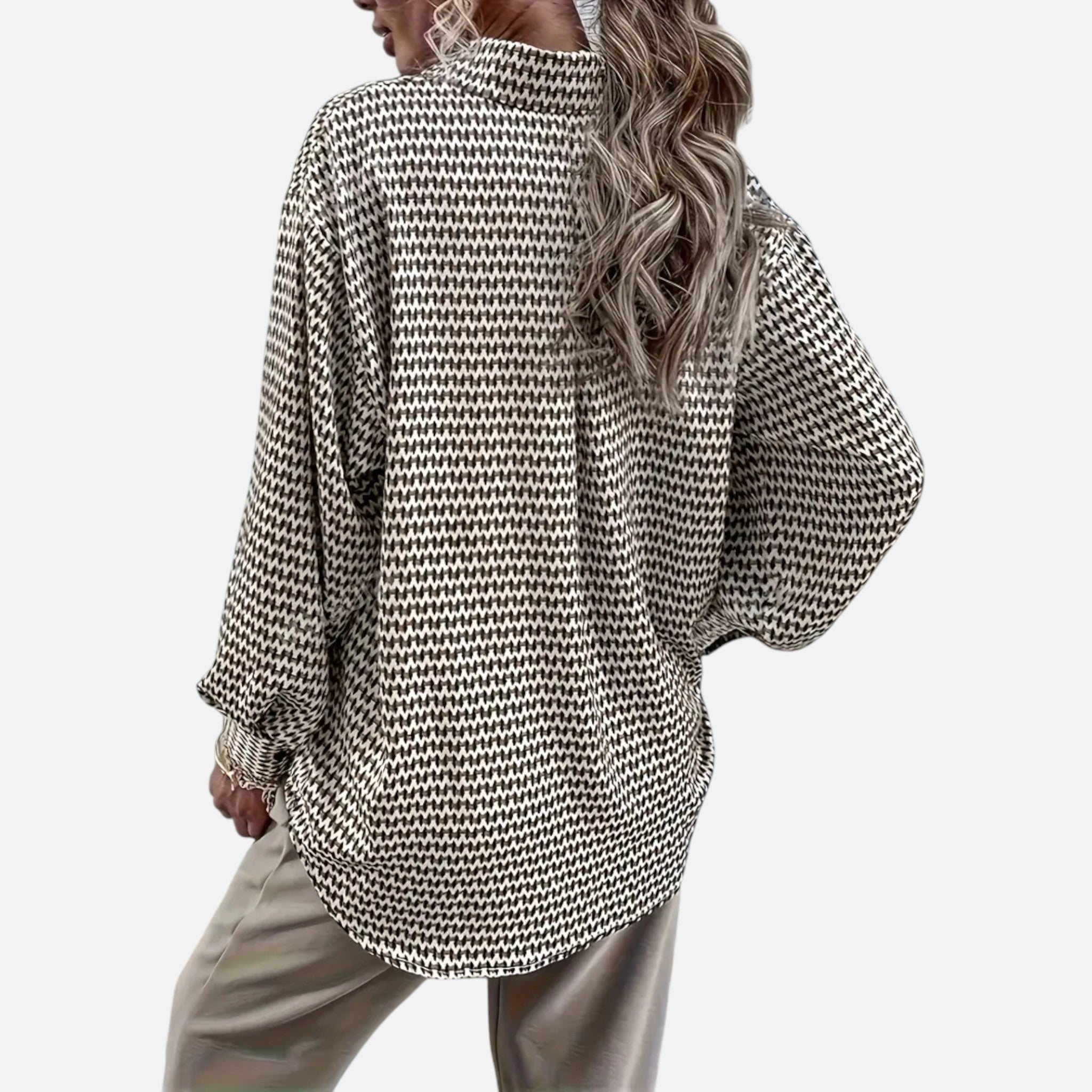 Elara | Women's Geometric Print Blouse With Long Sleeve And Contrast Buttons | Chic