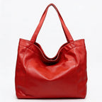 Elowyn | Women’s Crossbody Bag With Fluid Shape And Long Carry Straps | Modern