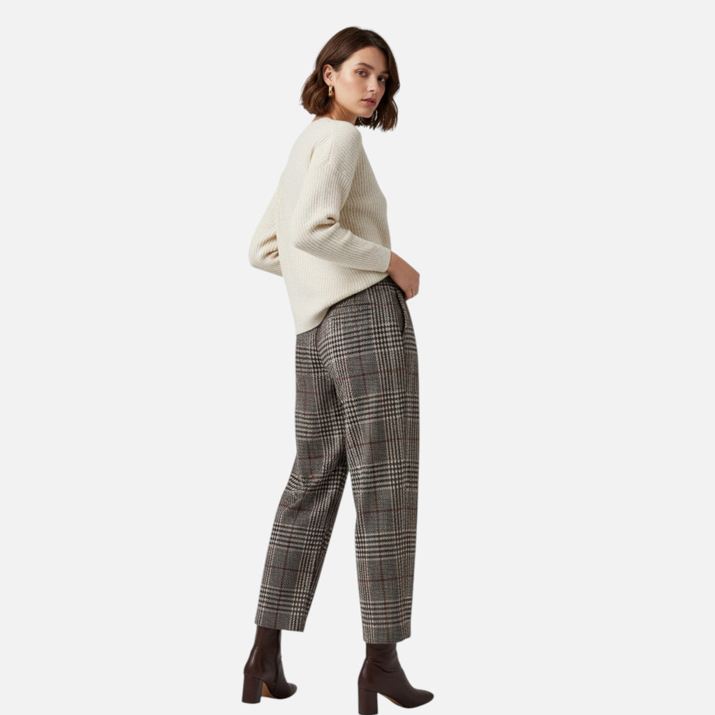 Harper | Women's Houndstooth Trousers With Pleats And Pockets | Chic