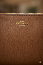 Madison | Women's Shoulder Bag With Zip Closure And Leather Strap | Glamorous