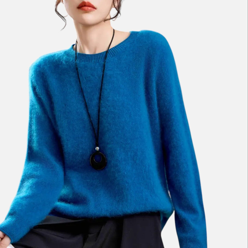 Maple & Bloom – Women’s Round-Neck Sweater