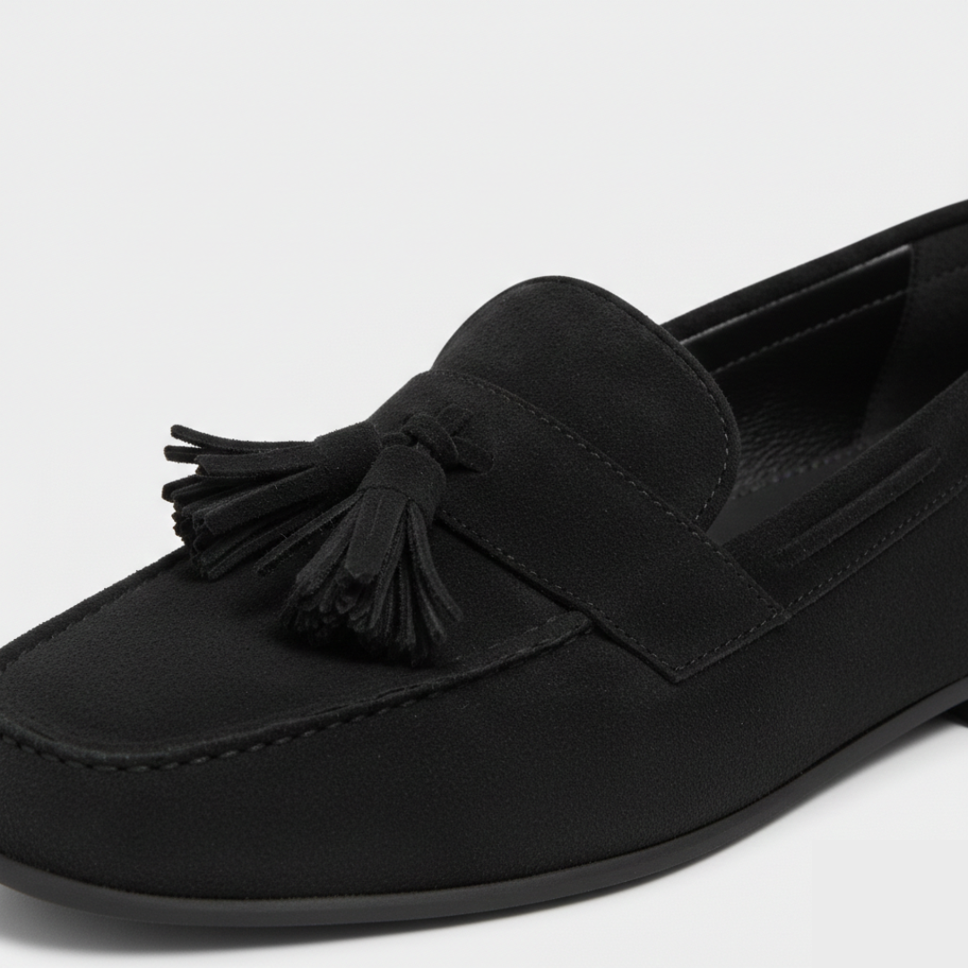 Maple & Bloom – Women’s Tassel Slip-On Flats