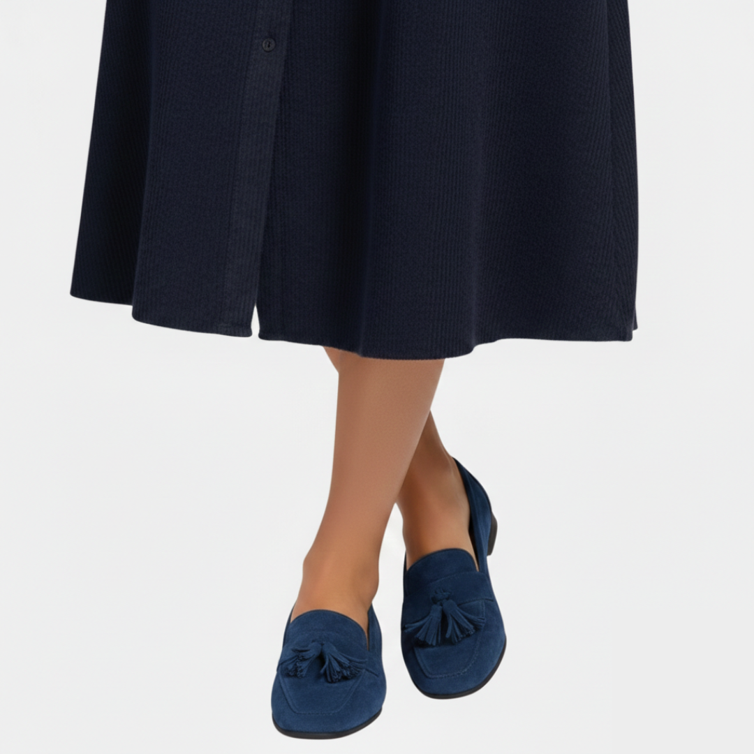 Maple & Bloom – Women’s Tassel Slip-On Flats