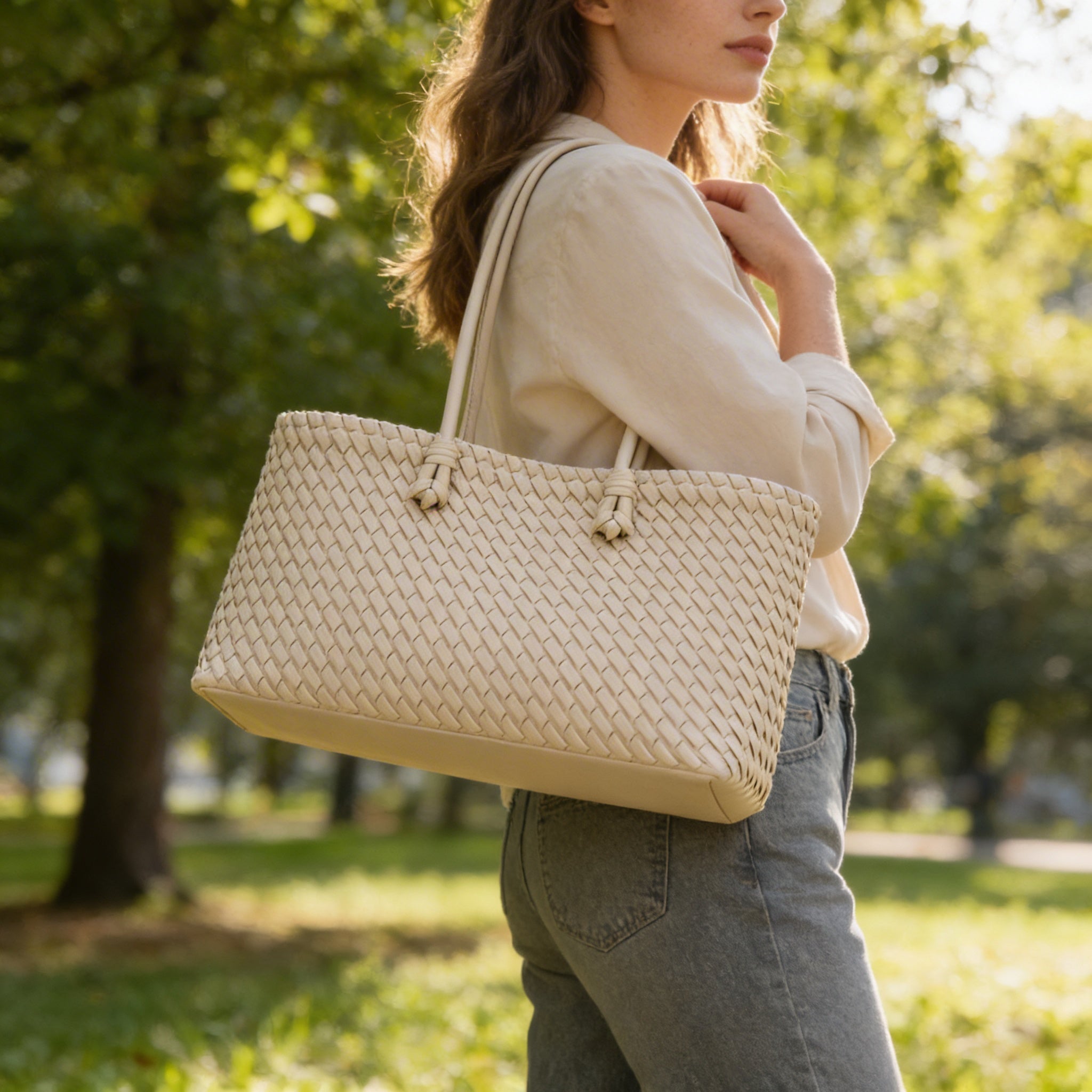 Sienna | Women’s Tote Bag With Intricate Woven Detail And Sleek Long Straps | Timeless